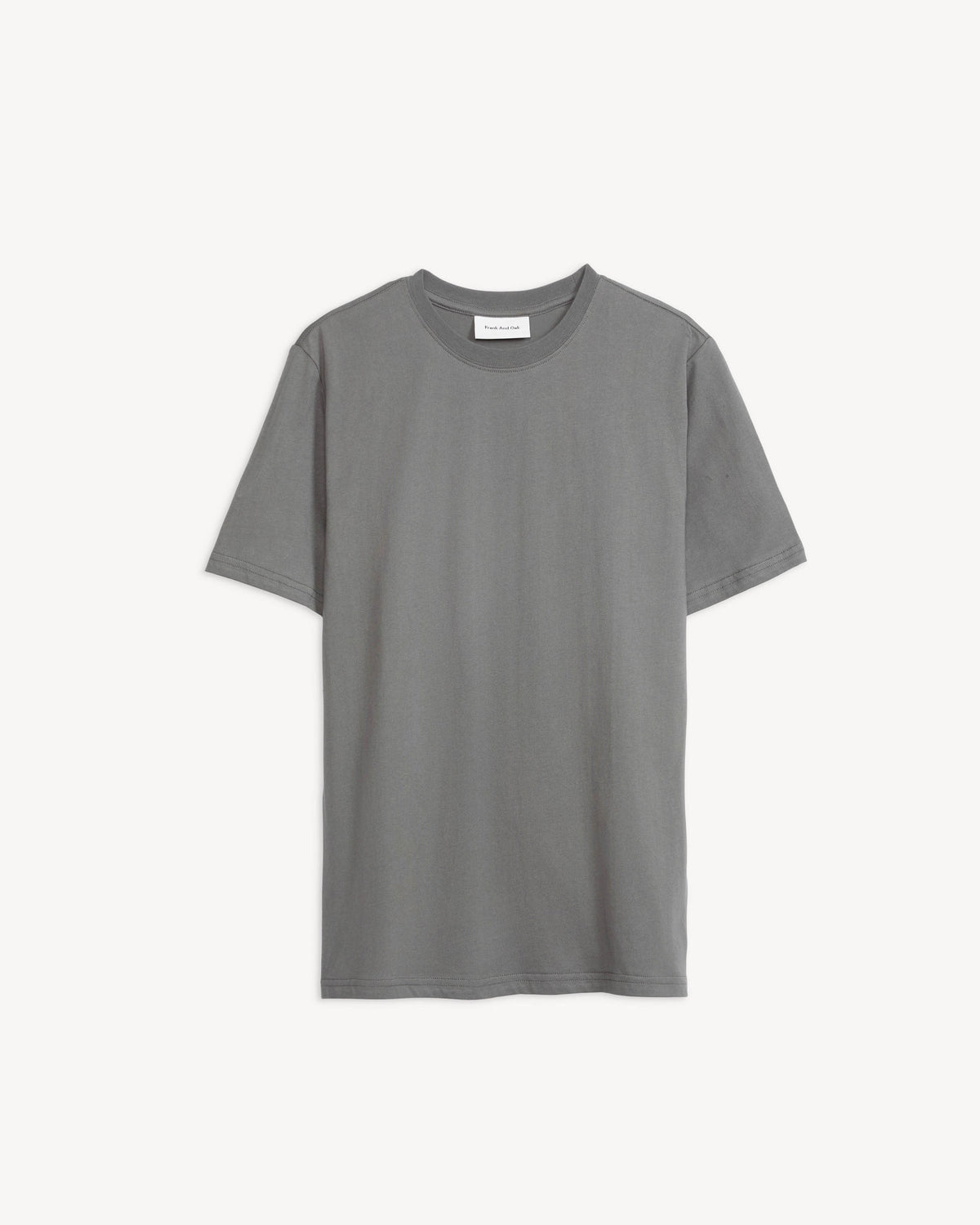 ESSENTIAL SLIM TEE