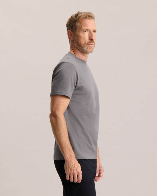 ESSENTIAL SLIM TEE