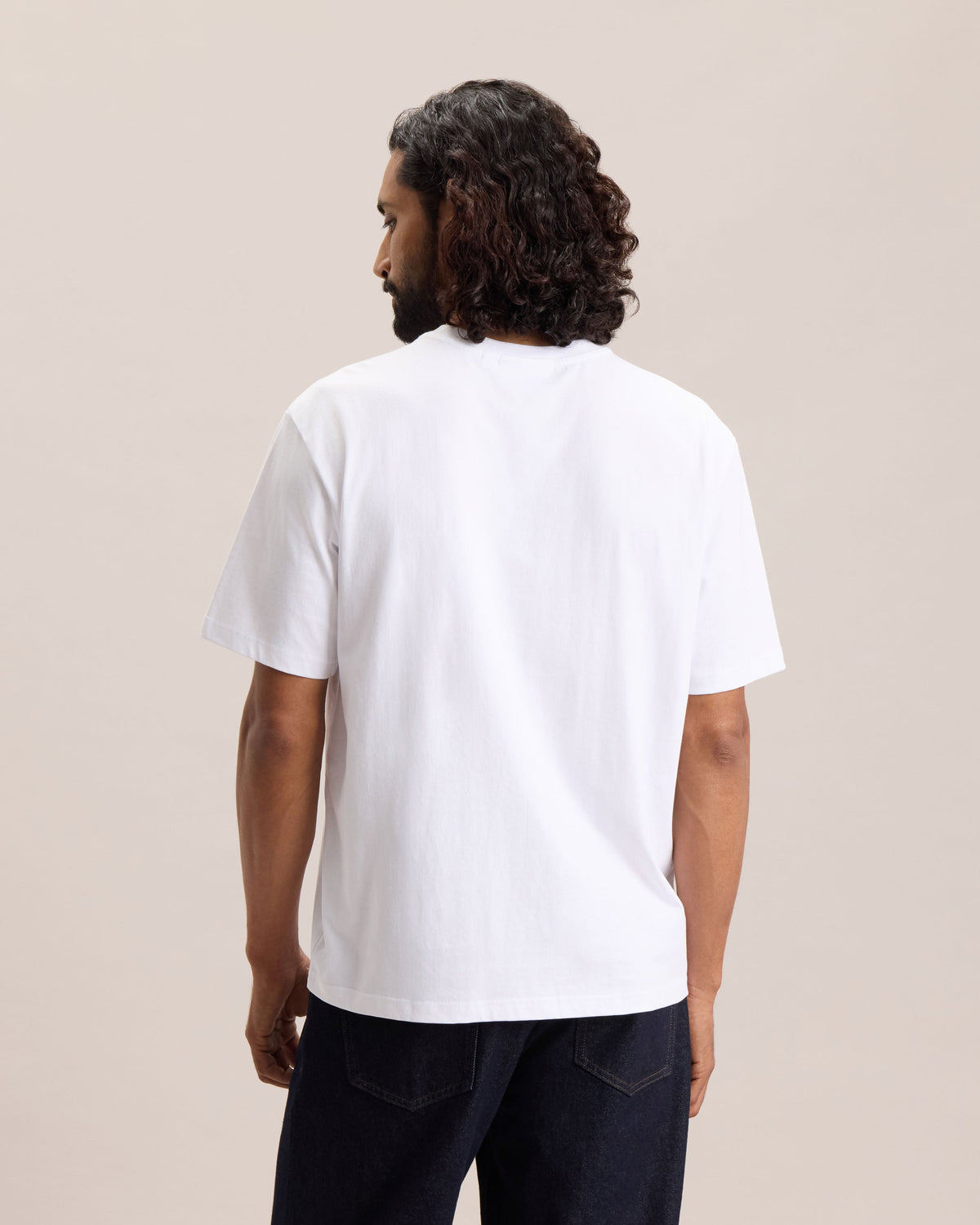 ESSENTIAL RELAXED TEE