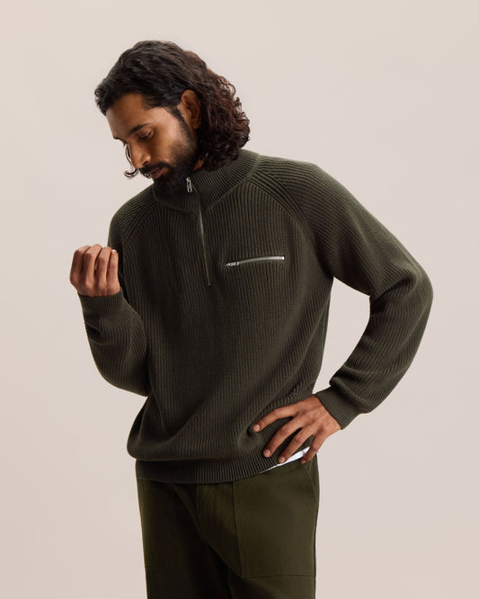 ESSENTIAL QUARTER-ZIP SWEATER