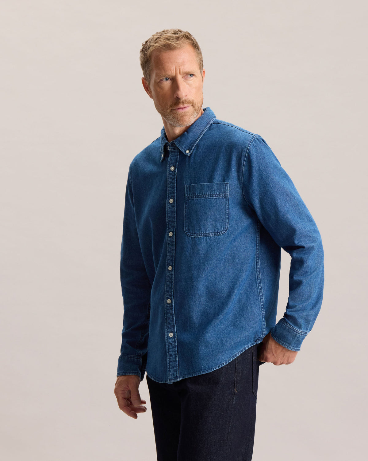 DENIM BUTTON DOWN SHIRT